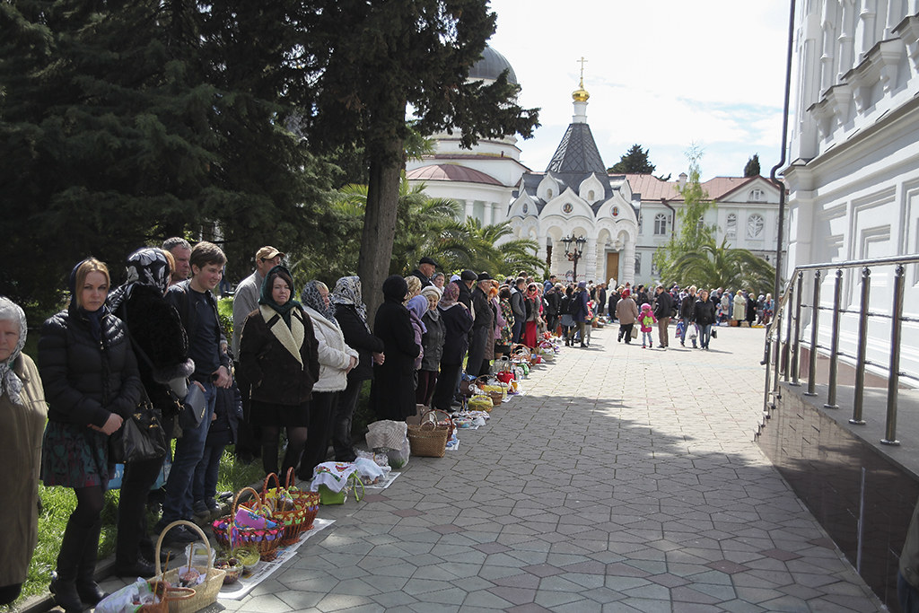 В Сочи православные отмечают праздник Христово Воскресенье