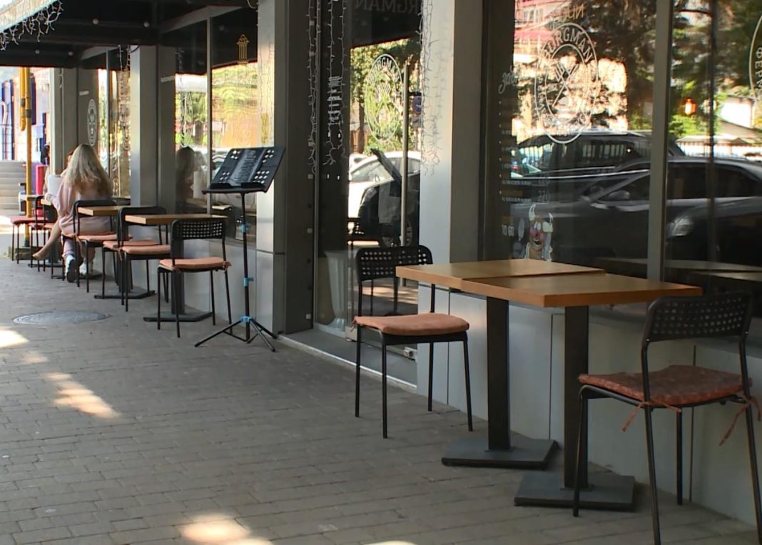 В Сочи легализуют работу летних террас