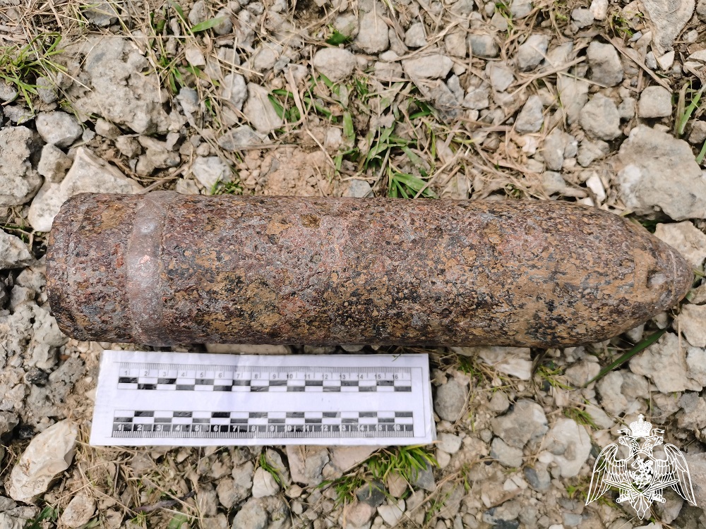 В Сочи нашли боеприпас в щебне