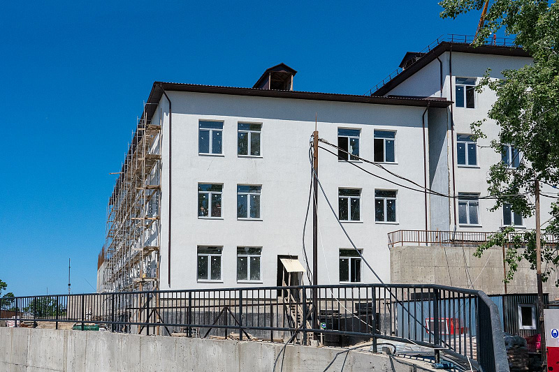 Больше школ и детсадов: в Сочи построят 50 соцобъектов к 2030 году