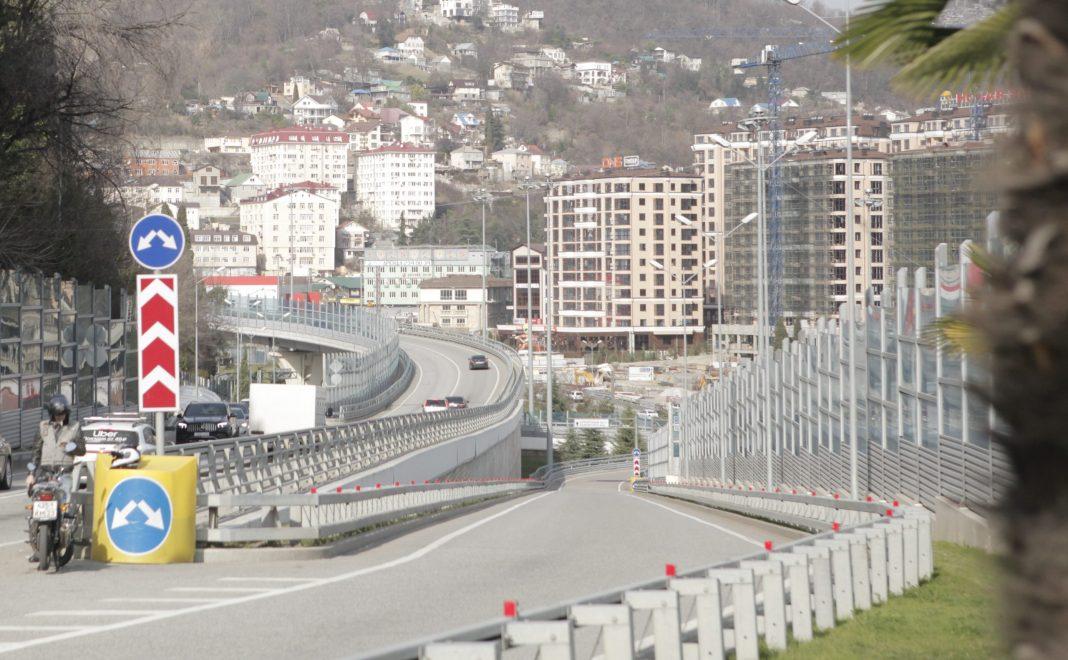 У жительницы Сочи изъяли квартиру из-за долга 313 тыс рублей по кредитам