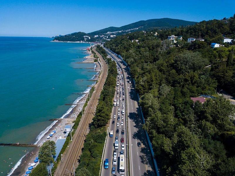 О проекте новой трассы в обход Адлера доложили Путину