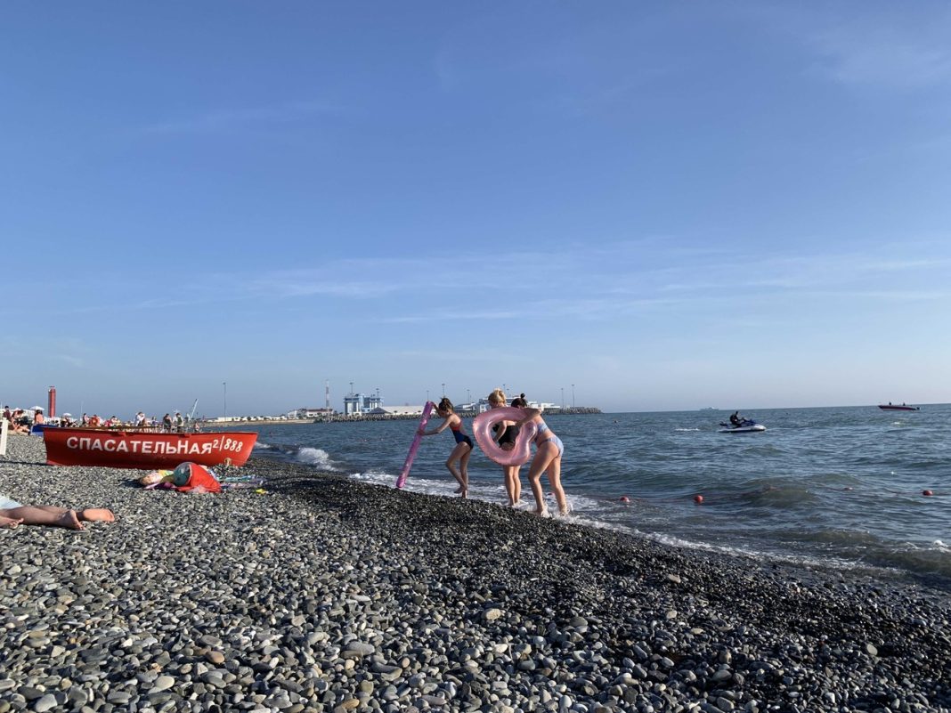 Грязно и повсюду стройка? Россиянка рассказала про пугающие мифы о Сочи