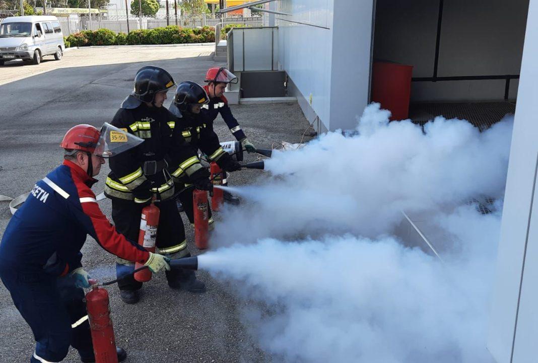 «Россети Кубань» и МЧС провели совместную тренировку на высоковольтной подстанции в Сочи