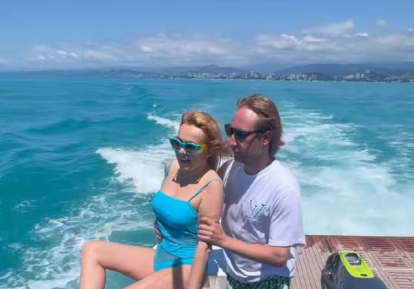 Собчак обнародовала «неудачный» снимок Рудковской из Сочи