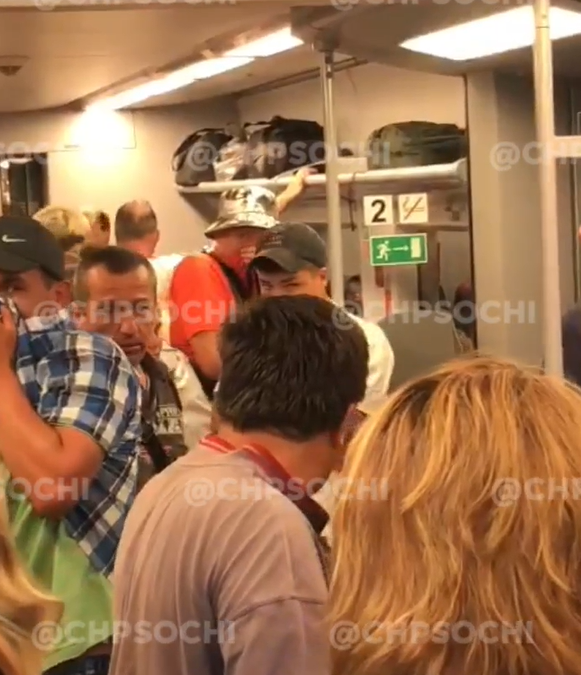 Паника в «Ласточке» Сочи-Туапсе: умник распылил перцовый баллончик