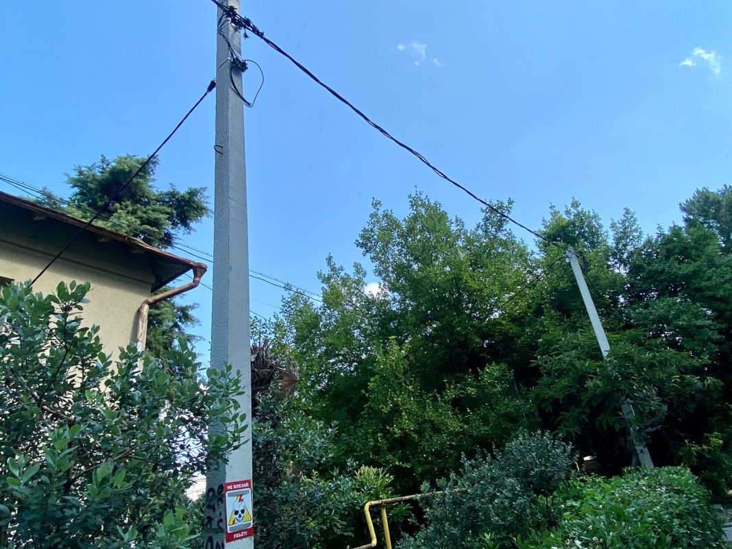Энергетики Сочинского филиала компании «Россети Кубань» завершили капитальный ремонт ЛЭП по ул. Параллельной
