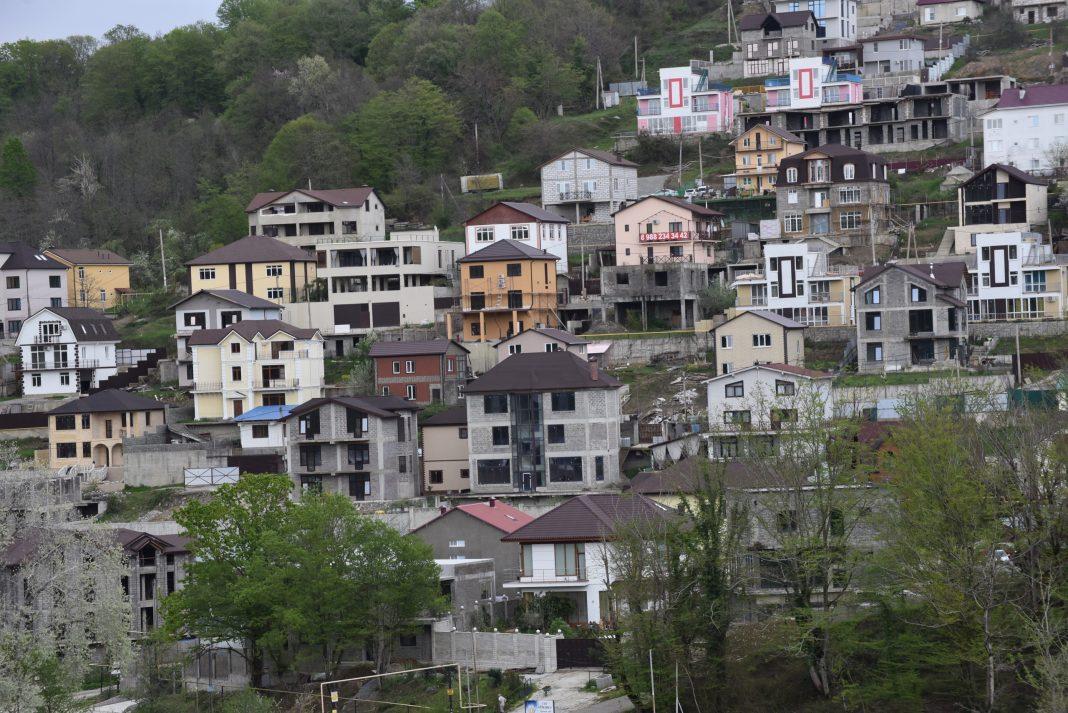 Губернатор поручил провести инвентаризацию садовых товариществ в Сочи