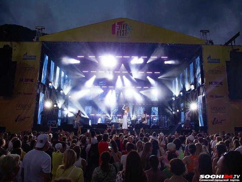 В бархатный сезон в Сочи пройдут сразу несколько фестивалей