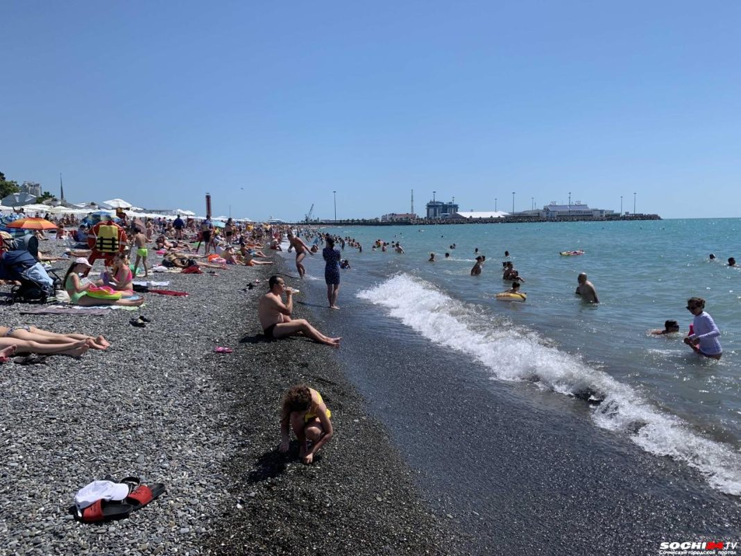 А что вы такие недовольные? Жительница Сочи рассказала об отдельной касте отдыхающих