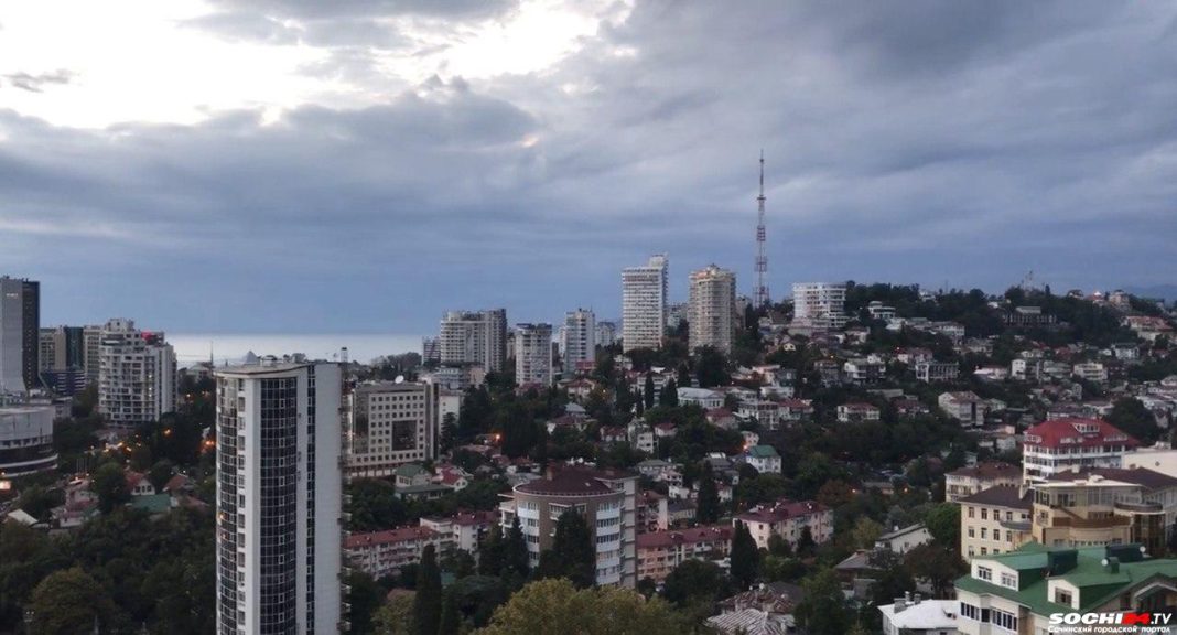 Выяснилось, что на шее у сочинцев сидят более 200 «халявщиков»