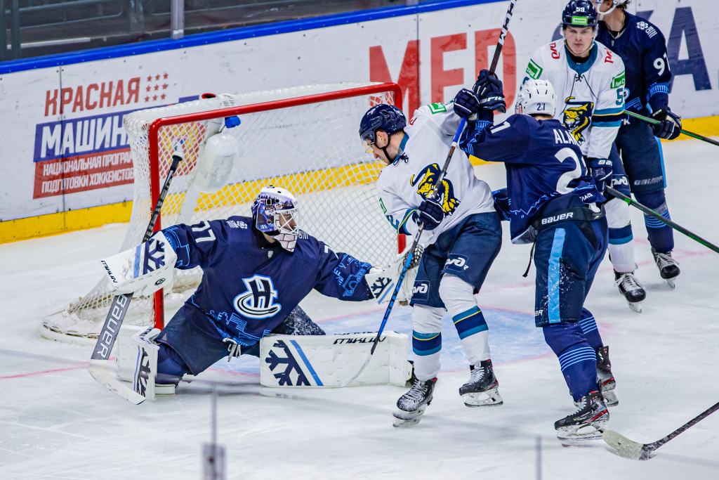 ХК «Сочи» проиграл всухую «Сибири»