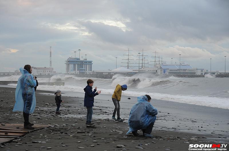 Местный житель рассказал, почему в Сочи нужно ехать осенью, а не летом
