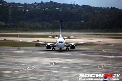 Из-за неисправности двигателя не вылетел самолёт Сочи-Пермь