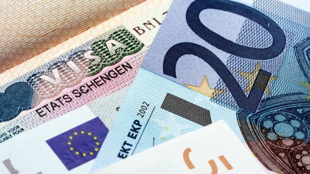 Названы европейские страны, которые больше не выдают шенген россиянам