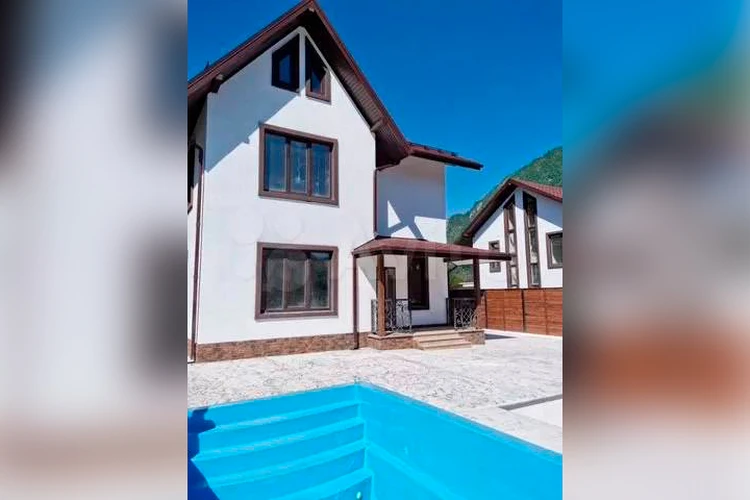 Бузова похвасталась элитным особняком в горах Сочи