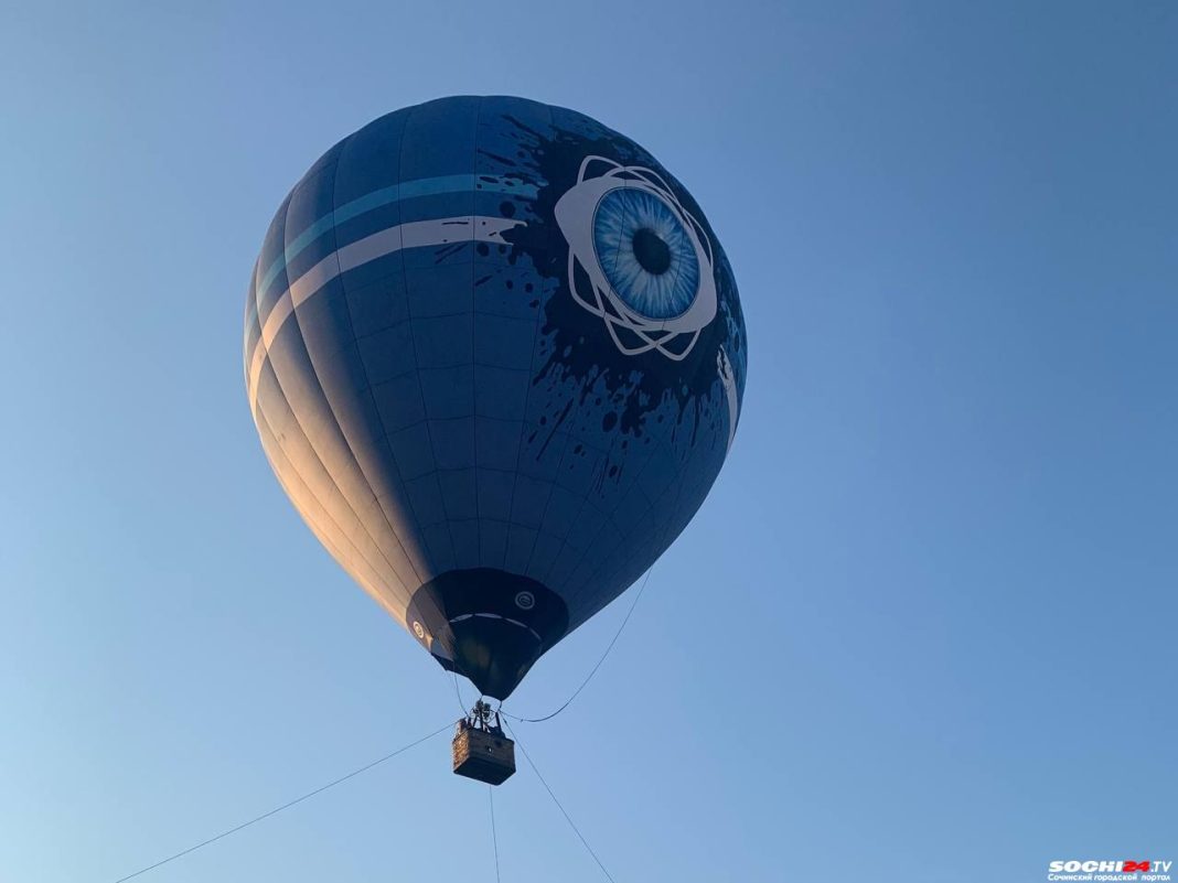 В Грузию на воздушном шаре: россияне пытаются избежать многодневных пробок