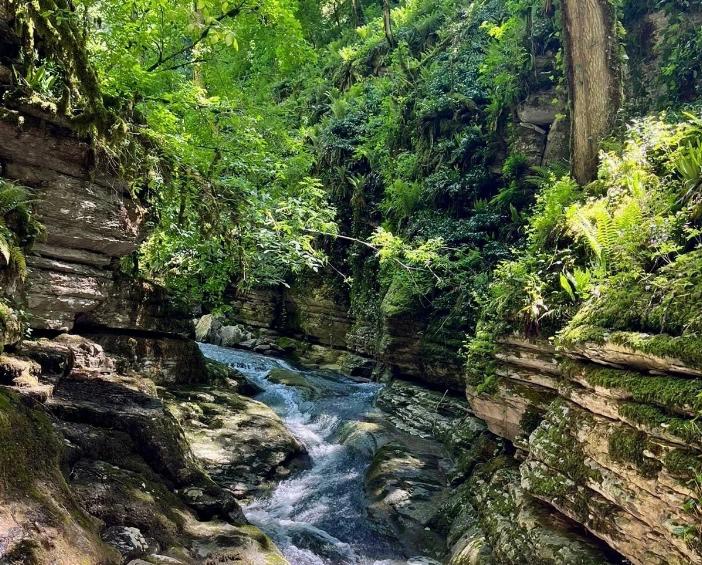 Житель Сочи раскрыл тайну, как найти секретное ущелье