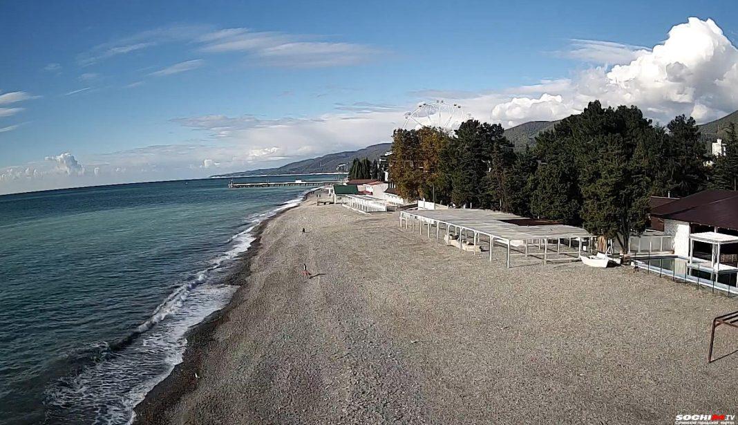 Сочи будет качать на «температурных качелях»