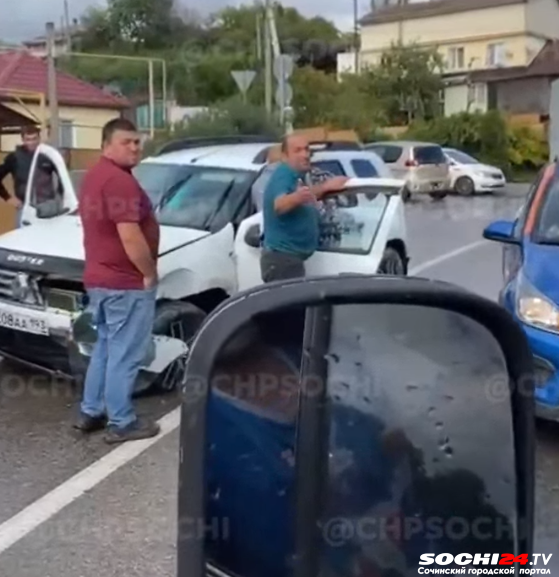 Жительница Сочи устроила ДТП из-за приступа эпилепсии