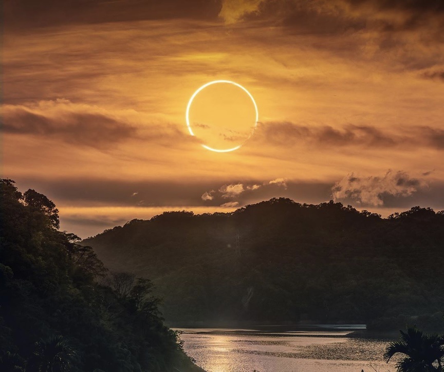 Жители Сочи смогут увидеть затмение