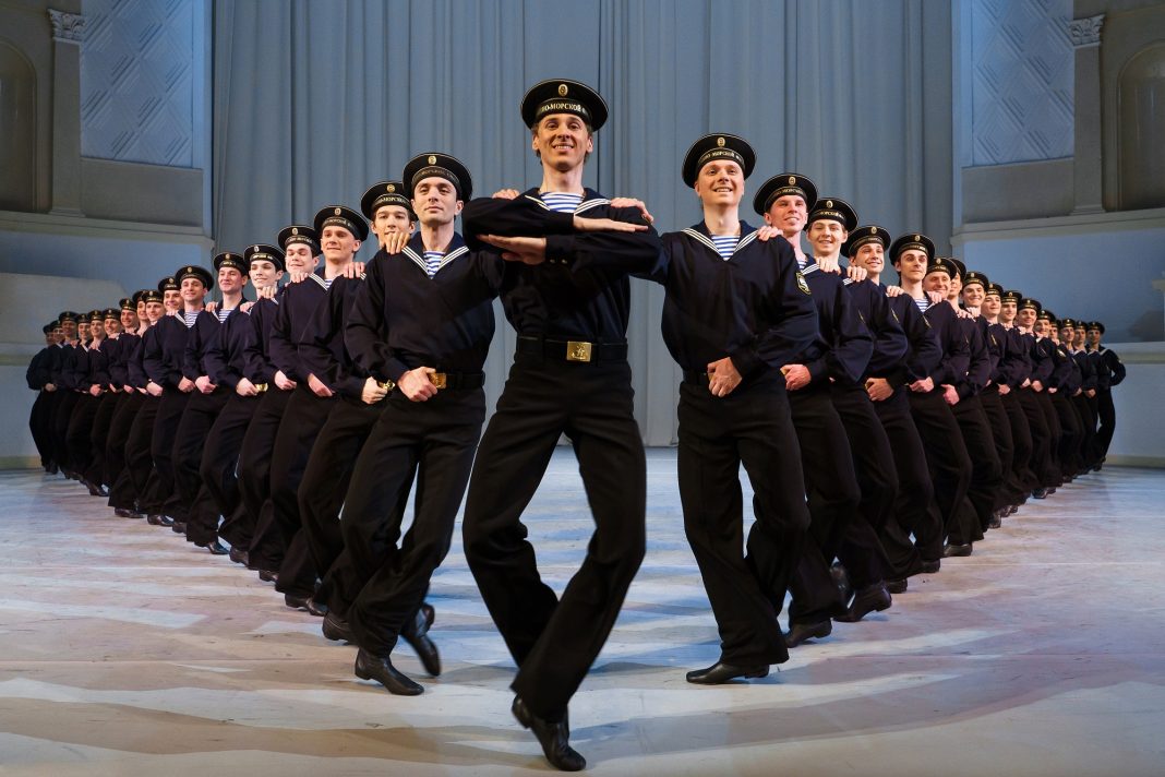 Балет Игоря Моисеева выступит в Сириусе