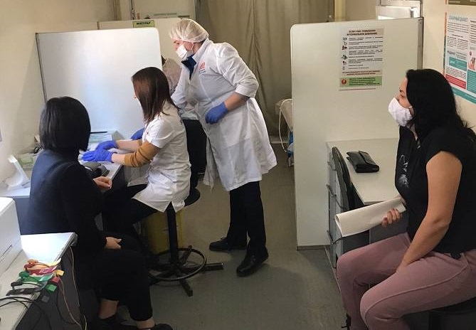 «Медпункт на колесах» обследует эвакуированных в Краснодарский край жителей Херсонской и Запорожской областей