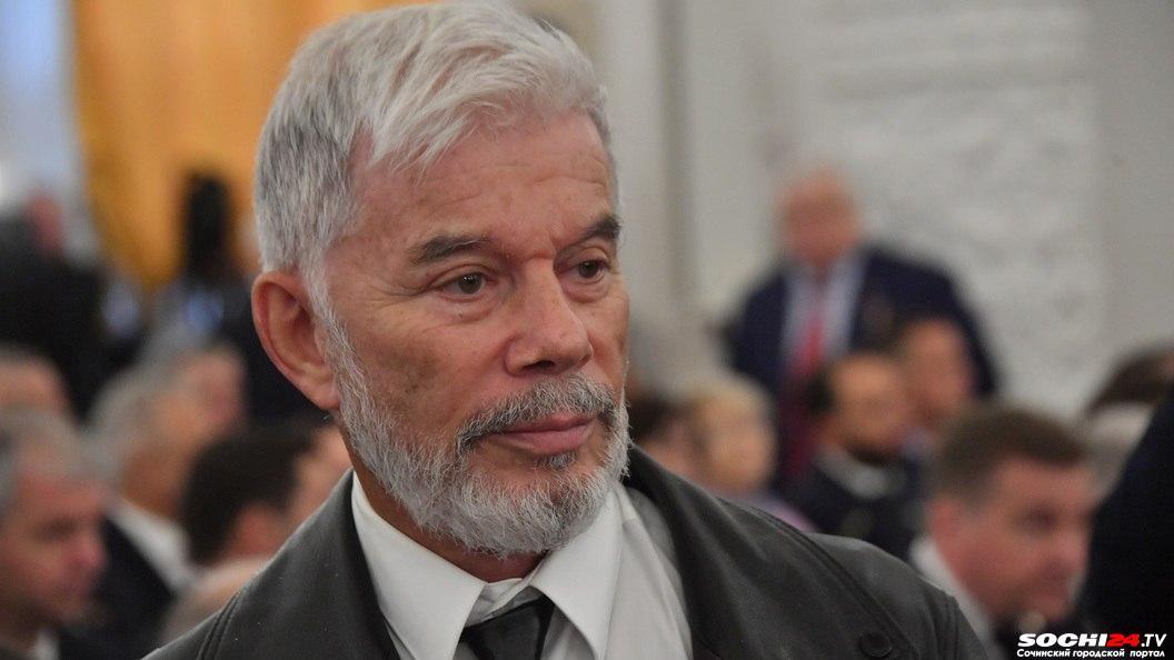 Газманов успокаивал душу в отпуске в Сочи