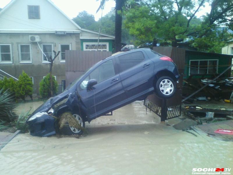 «Живые мертвецы»: россиян предупредили, чем опасны машины из Сочи