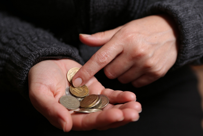 46% кубанцев рассказали о нехватке зарплаты на основные нужды