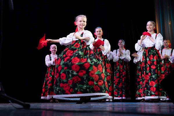 В Сочи выступят 13 крупнейших детских ансамблей народного танца со всей России