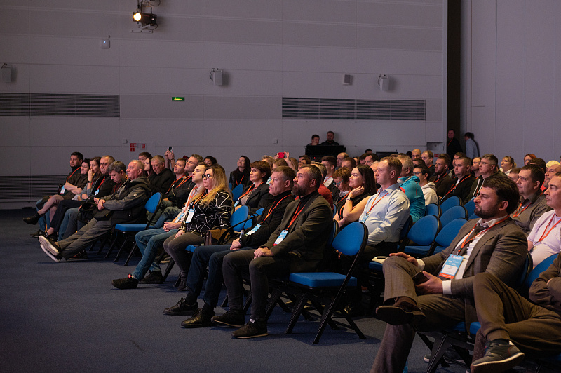 Намечается что-то крупное: в Сочи приехали представители более 60 горнолыжных курортов и туроператоров России