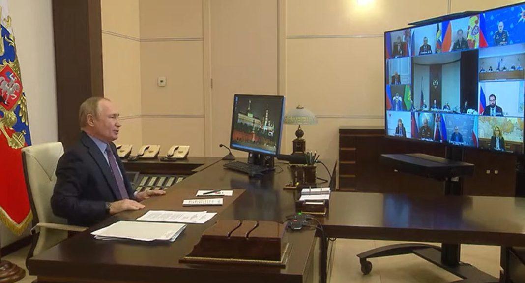 Рейтинги власти растут? Как изменились настроения в обществе