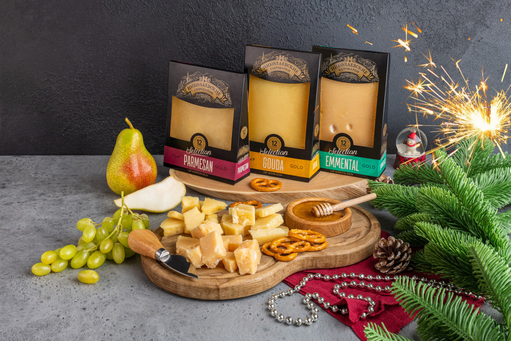 К праздничному столу «Агрокомплекс» предлагает твёрдые сыры Selection