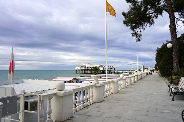 Приморская набережная в Сочи заметно преобразилась