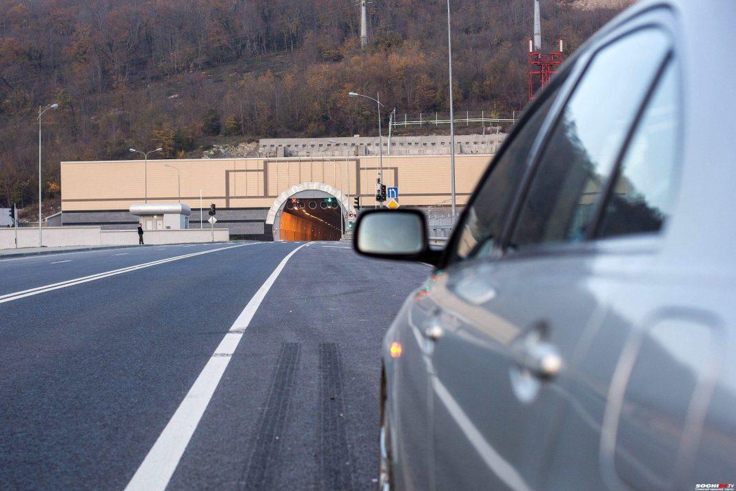 Одну из центральных улиц Сочи перекроют вечером 10 декабря