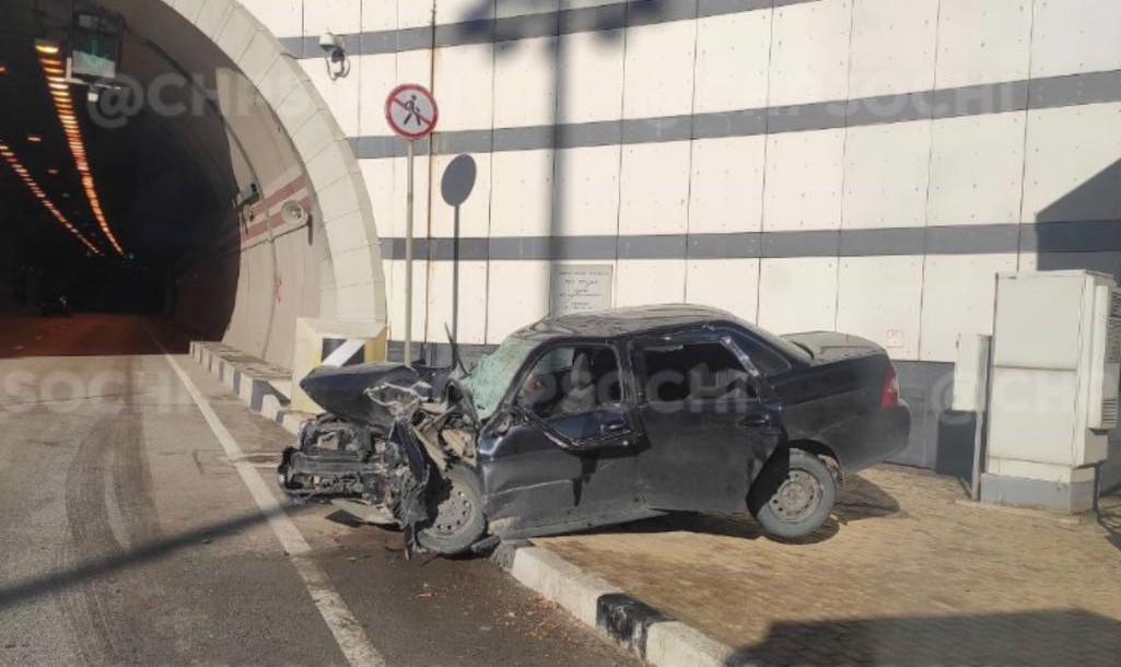 Смертельная авария произошла в Сочи