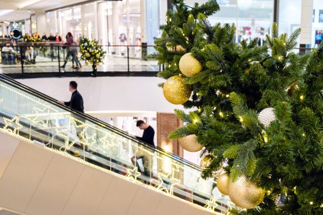 Как торговые центры в Сочи будут работать в праздники?