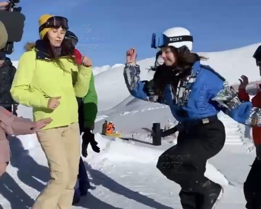 Как тут не завидовать Сочи? В горах первый день тестового катания