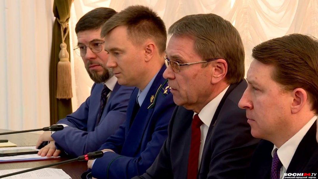 Беспрецедентная сумма: депутаты ГСС приняли бюджет Сочи на 2023 год (видео)