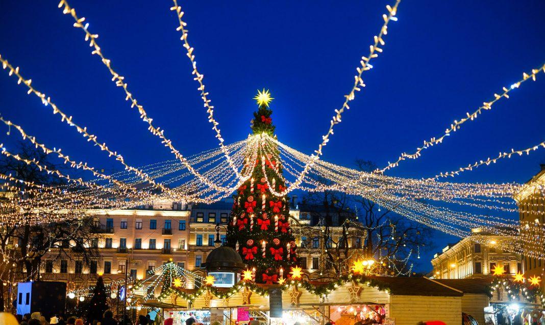 Последняя рабочая неделя в 2022 году: россияне уйдут на новогодние каникулы