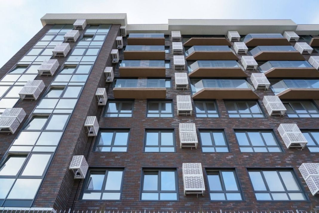 В Сочи построят 5 домов для переселенцев из аварийного жилья