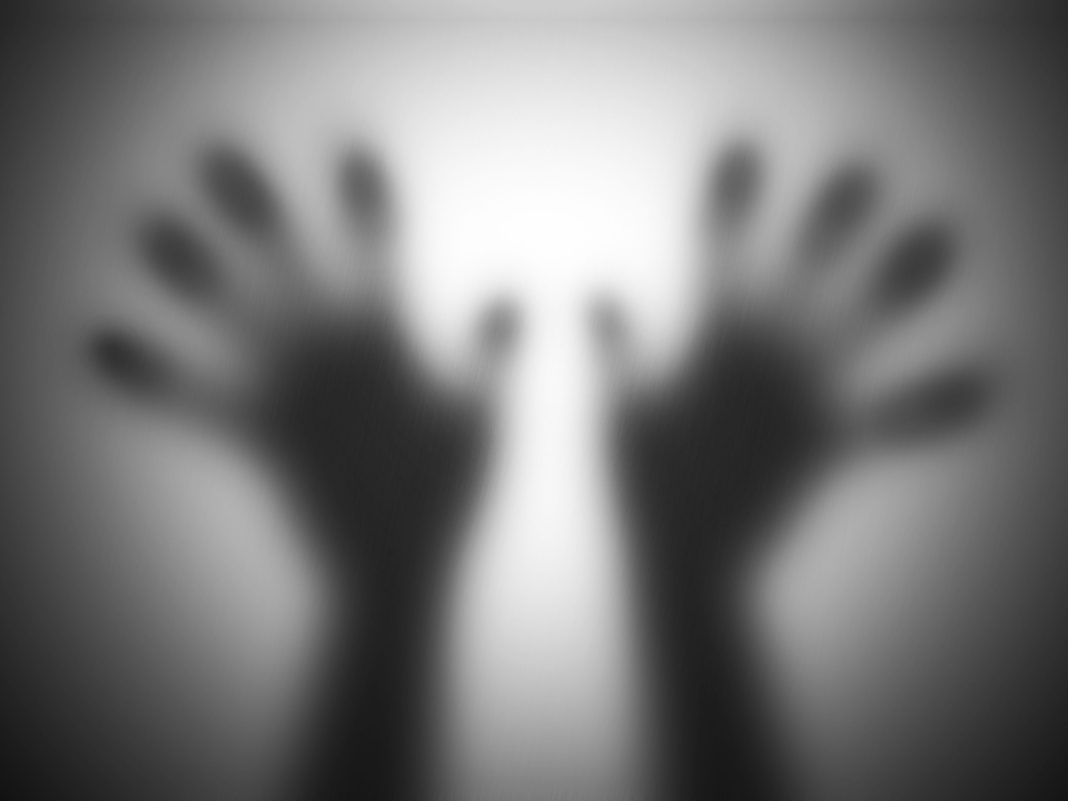 В Армавире мужчина надругался над собственным малолетним сыном