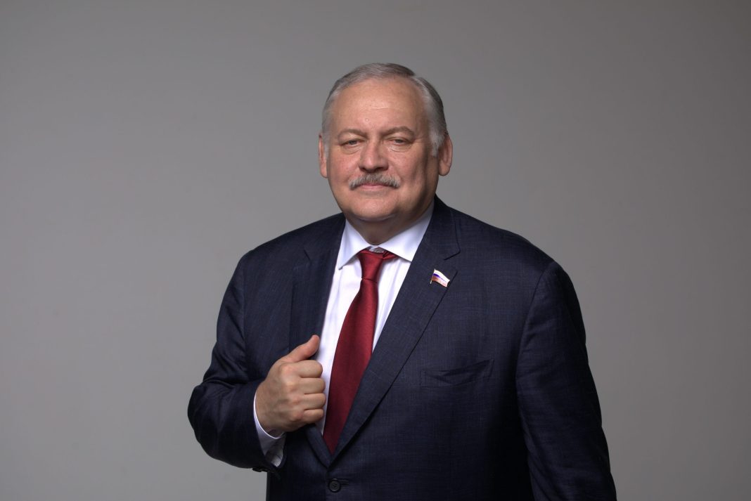 Константин Затулин занялся проблемными вопросами в туристско-экскурсионной отрасли Сочи