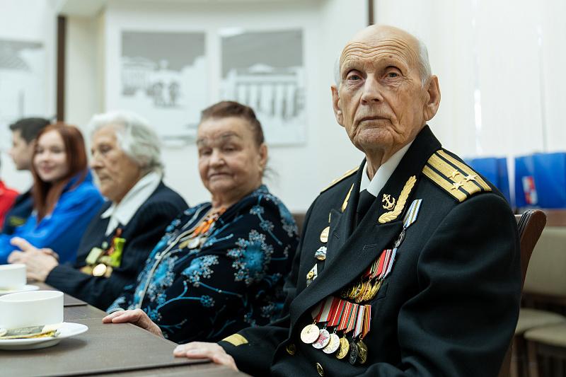 Память и внимание многое значат: мэр Сочи встретился с участниками блокады Ленинграда