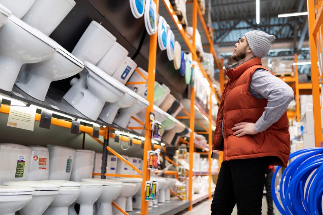 СМИ: россияне ринулись в магазины и массово скупают один вид товаров