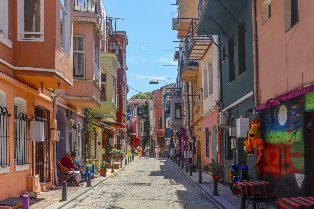 Стало хуже: россиянка поделилась минусами жизни в Турции