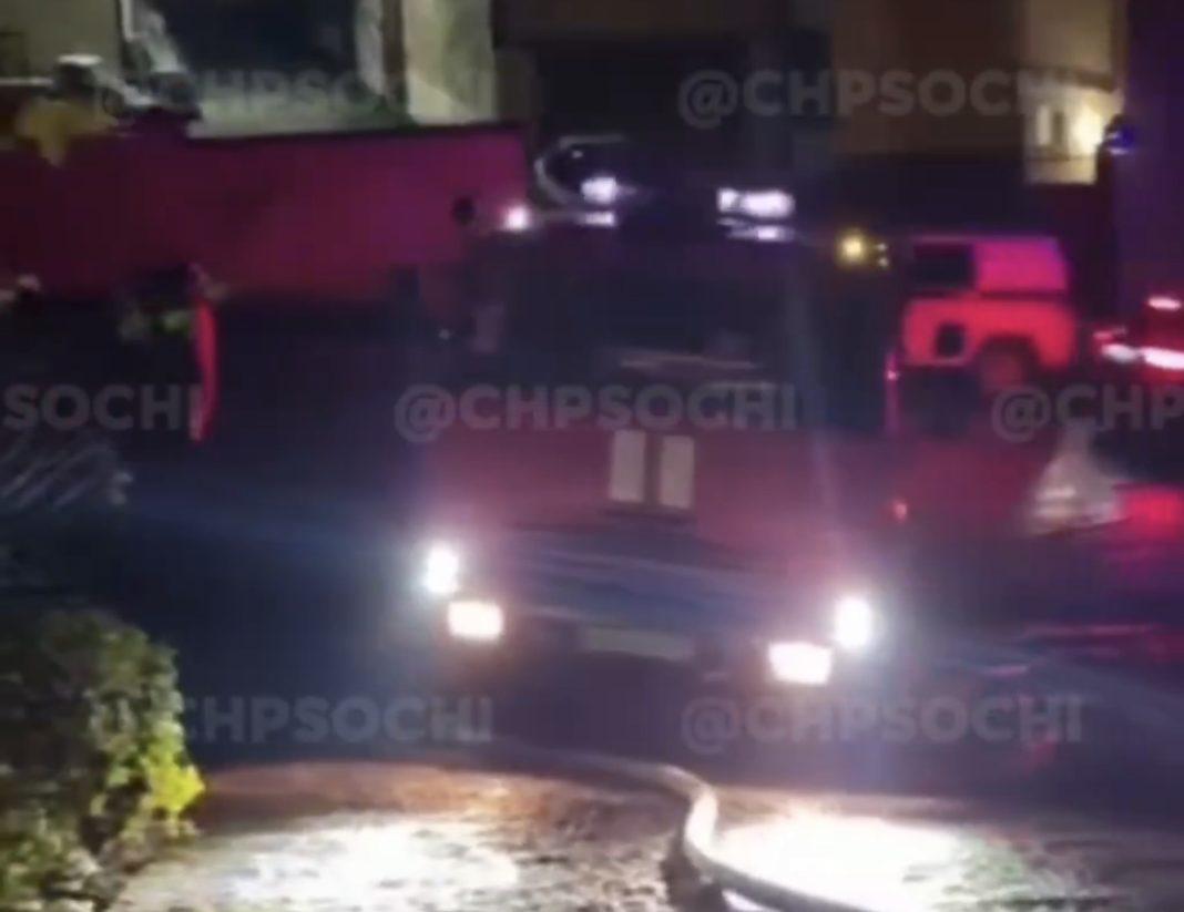 В ночь на 22 января в Сочи вспыхнула квартира