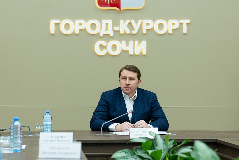 Стало известно, какие из аварийных домов в Сочи скоро снесут