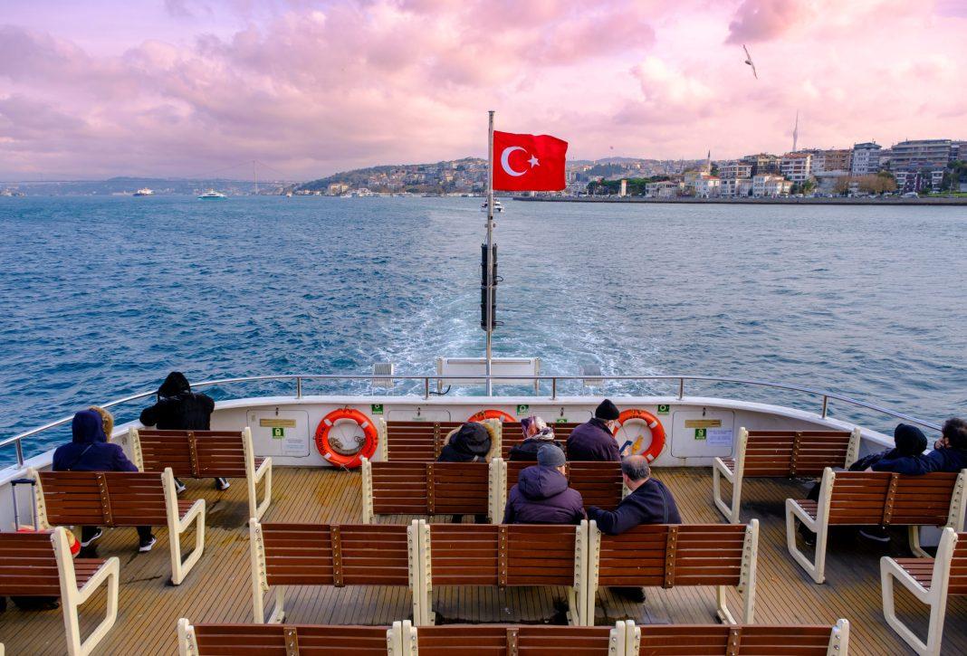 «Я была в ужасе от лохотрона»: россиянка рассказала, как ее нагрели в Турции